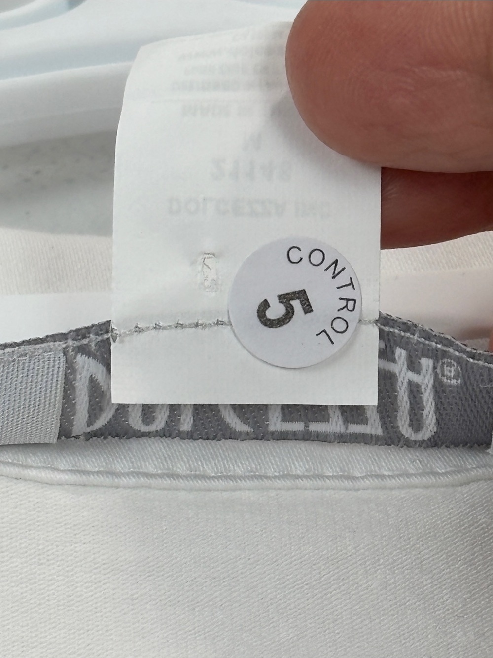 Dolcezza White Button Front Shirt M Artsy Graphic Pocket Collared Modern Art Top - Picture 14 of 17